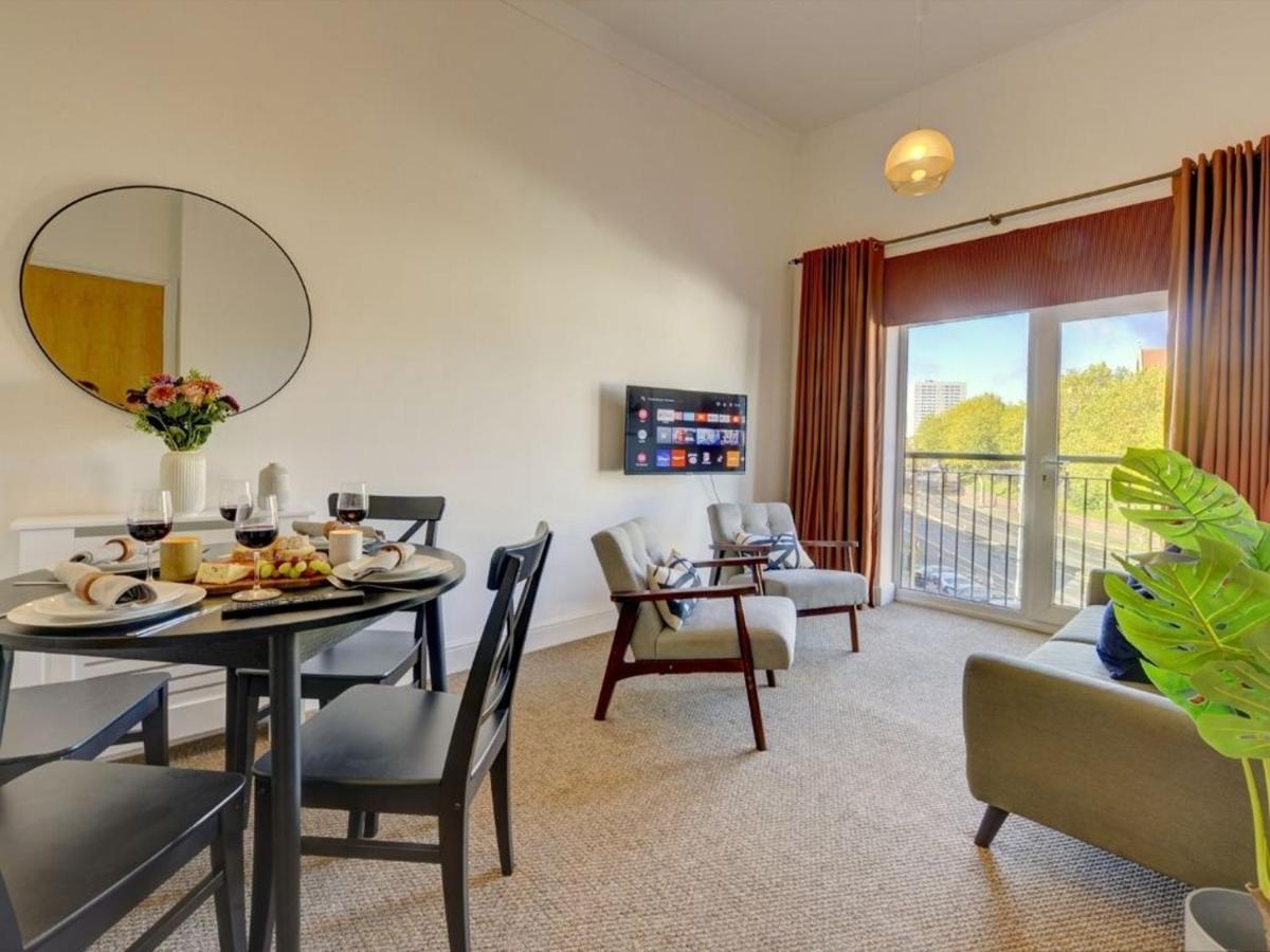 The Clement Apartment Stylish Two Bedroom Apartment Very Close To The Birmingham Arena Luaran gambar