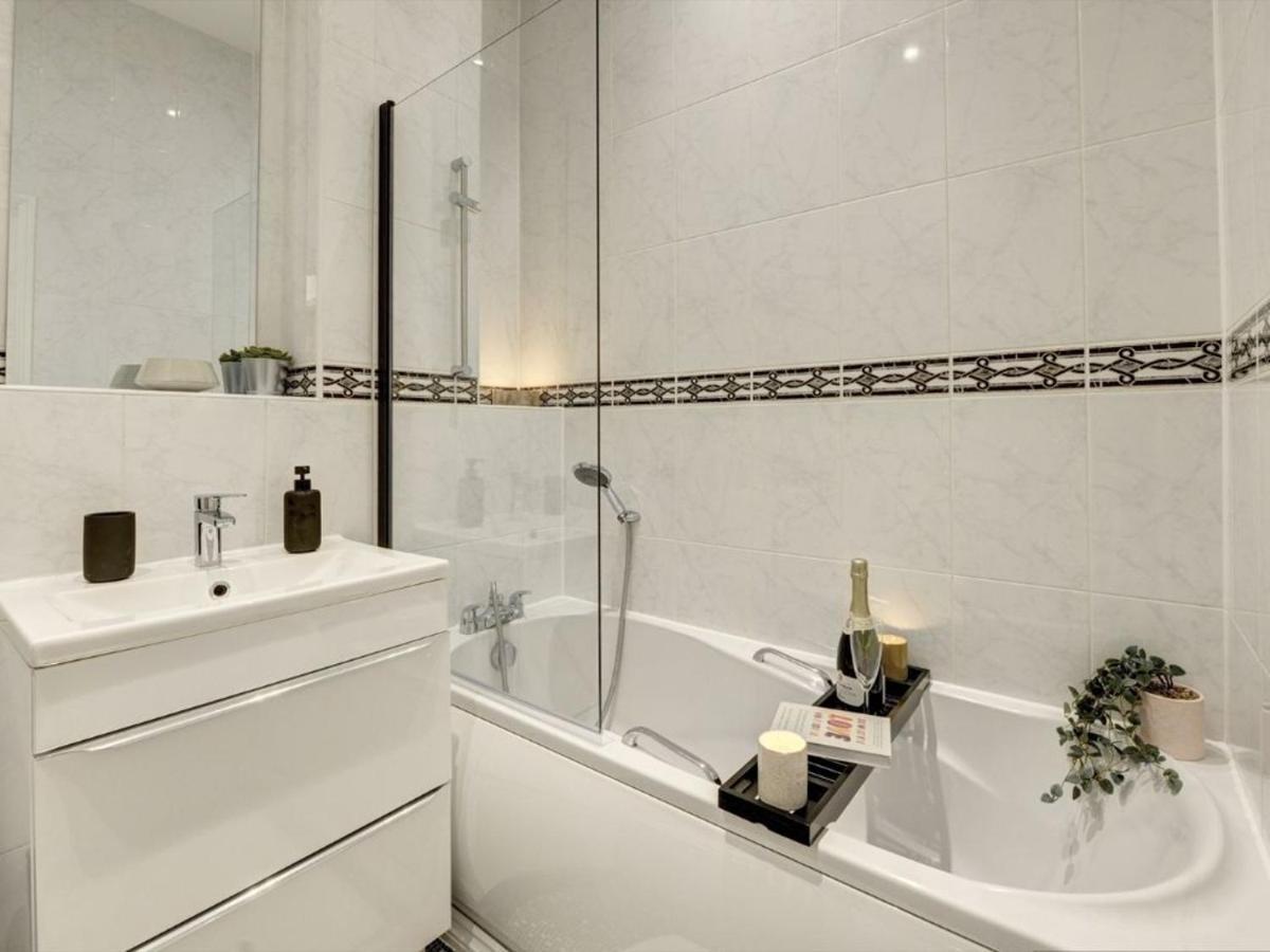The Clement Apartment Stylish Two Bedroom Apartment Very Close To The Birmingham Arena Luaran gambar