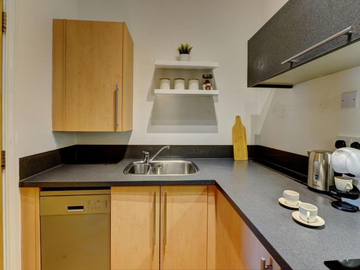 The Clement Apartment Stylish Two Bedroom Apartment Very Close To The Birmingham Arena Luaran gambar